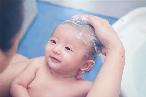 kids bathing