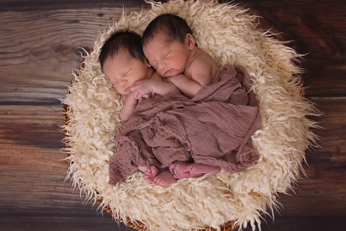 How can I be a good parent to twins